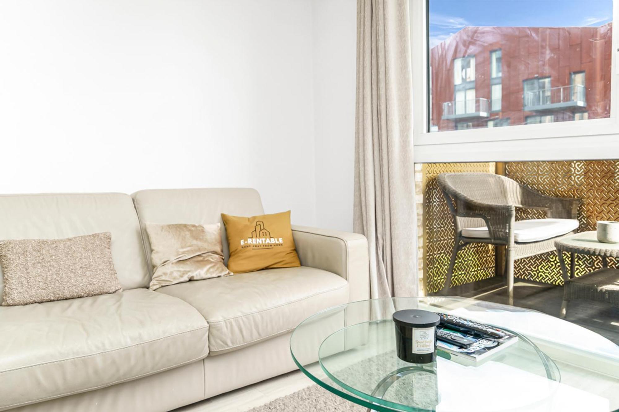 Stylish Surrey Quays Apartment - 10 Mins From Station لندن المظهر الخارجي الصورة