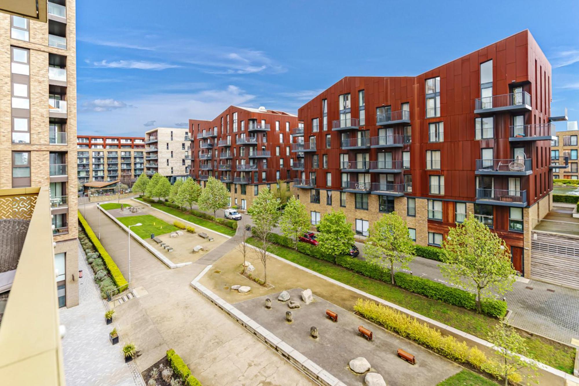 Stylish Surrey Quays Apartment - 10 Mins From Station لندن المظهر الخارجي الصورة